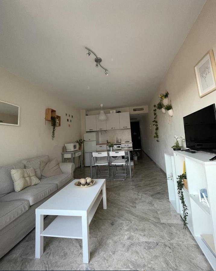 Luminoso Y Coqueto Apartamento En Малага Экстерьер фото